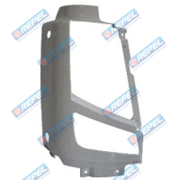 Moldura Farol Volvo FH FM 12 2009> Lado Direito