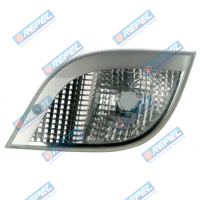 Lanterna Dianteira Seta Frontal MBB Atego Todos 1718 2425 1418 Lado Direito