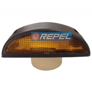 Lanterna Lateral Estribo Seta Volvo VM 210 230 240 310 260 VM21 VM23 VM310 Amarela
