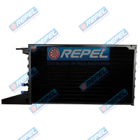 Condensador Ar John Deere AH149618