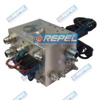 Comando Válvula Hidráulica John Deere AXT11538 John Deere CB11469658