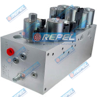 Válvula Hidráulica John Deere  AKK28062 John Deere AKK14882