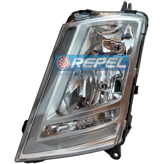 Farol Volvo 21221130