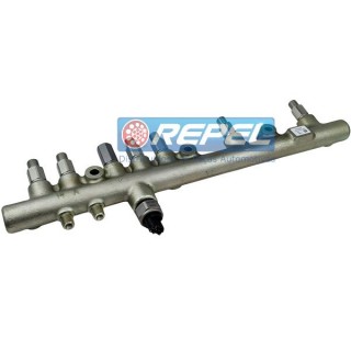 Flauta Combustível DZ128620 John Deere RE520928 Flauta Combustível DZ128620 John Deere RE520928